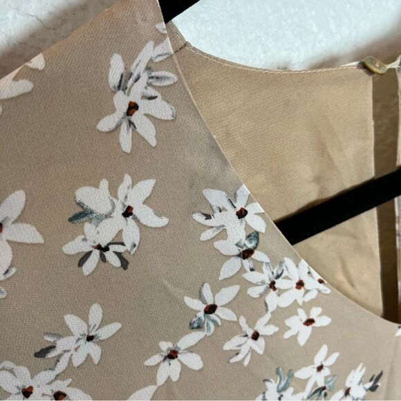 Zalora Collection Floral Nude Printed Bell Sleeve Boho Dress NWT! size Small - Picture 6 of 13